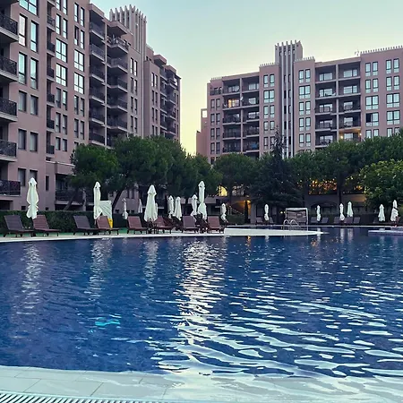 Apartment A206 In Royal